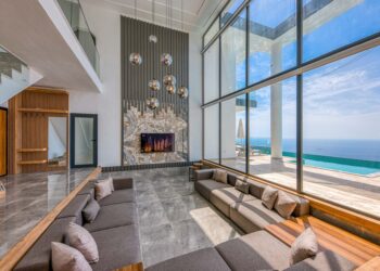 Spacious, modern villa with ocean view and elegant interior design, perfect for luxury living.